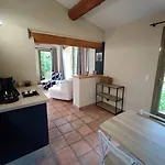 아파트 Charme Au Domaine De La Bleone *