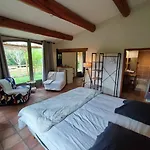 Charme Au Domaine De La Bleone * Mirabeau (Alpes-de-Haute-Provence)