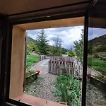 Charme Au Domaine De La Bleone 아파트 *