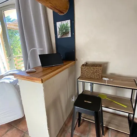 Charme Au Domaine De La Bleone * Mirabeau (Alpes-de-Haute-Provence)