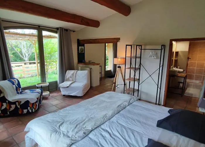 Charme Au Domaine De La Bleone * Mirabeau (Alpes-de-Haute-Provence)